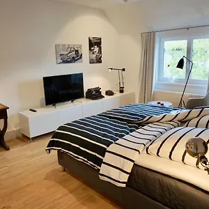 https://privatzimmer-schonfelder.dortmundhotels.net