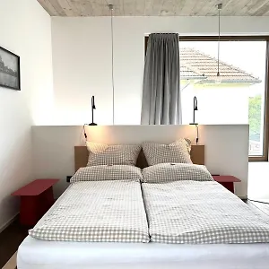 https://cologne-country-lodge.topcolognehotels.com