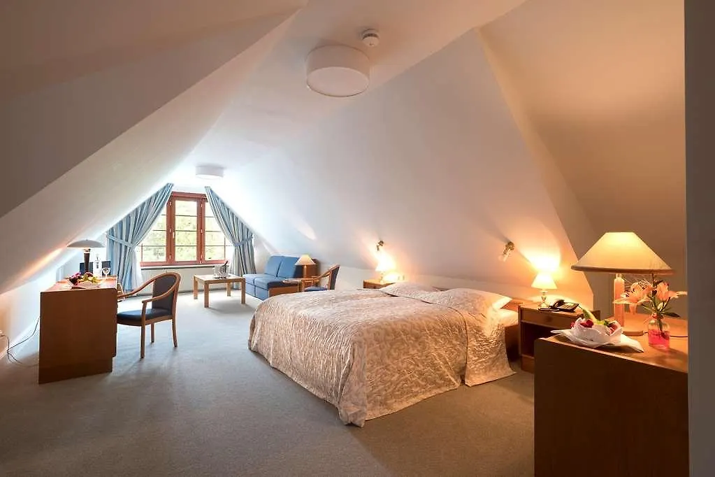 Kleinhuis Hotel Mellingburger Schleuse 4*, Hamburg Germany